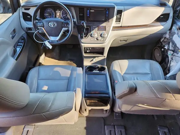 5TDYK3DC8GS750594 2016 TOYOTA SIENNA - Image 8
