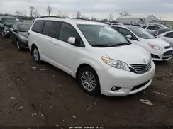 5TDYK3DC8GS751129 2016 TOYOTA SIENNA