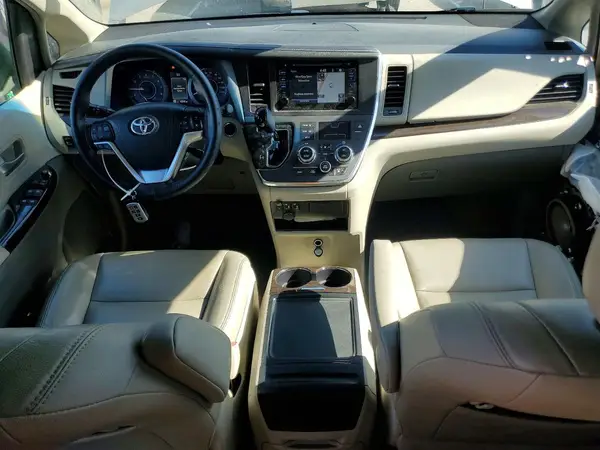 5TDYK3DC8GS751390 2016 TOYOTA SIENNA - Image 8