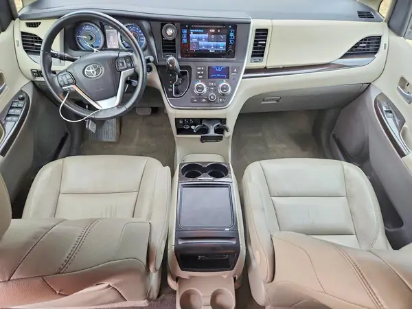 5TDYK3DC8GS765127 2016 TOYOTA SIENNA - Image 8