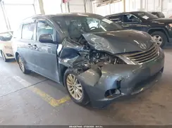 5TDYK3DC9GS705230 2016 TOYOTA SIENNA