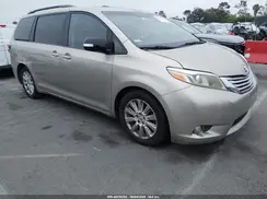 5TDYK3DC9GS719340 2016 TOYOTA SIENNA