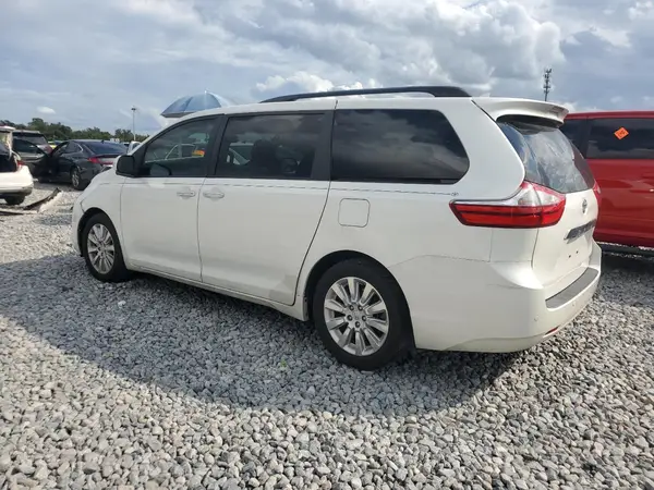 5TDYK3DC9GS736431 2016 TOYOTA SIENNA - Image 2