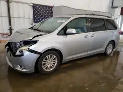 5TDYK3DCXGS696859 2016 TOYOTA SIENNA