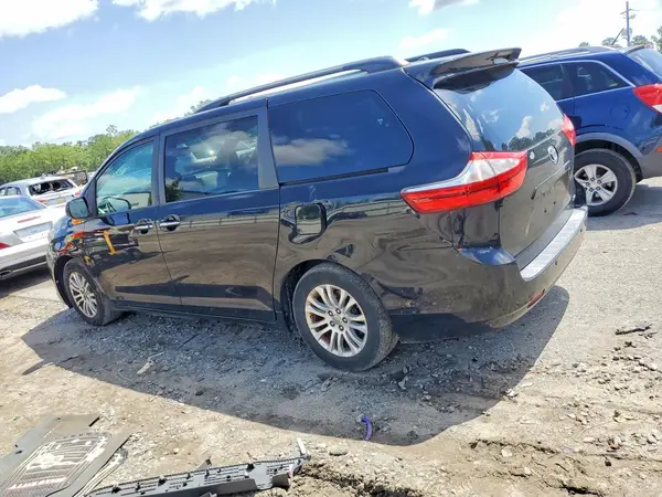 5TDYK3DCXGS707262 2016 TOYOTA SIENNA - Image 2