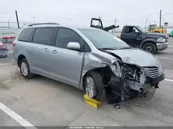 5TDYK3DCXGS718276 2016 TOYOTA SIENNA