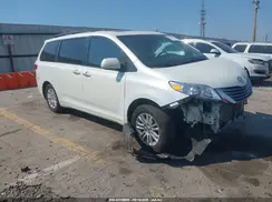 5TDYK3DCXGS733280 2016 TOYOTA SIENNA
