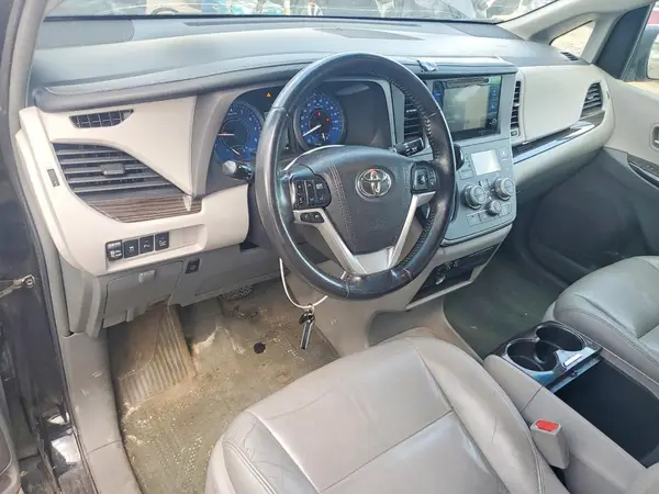 5TDYK3DCXGS742030 2016 TOYOTA SIENNA - Image 8