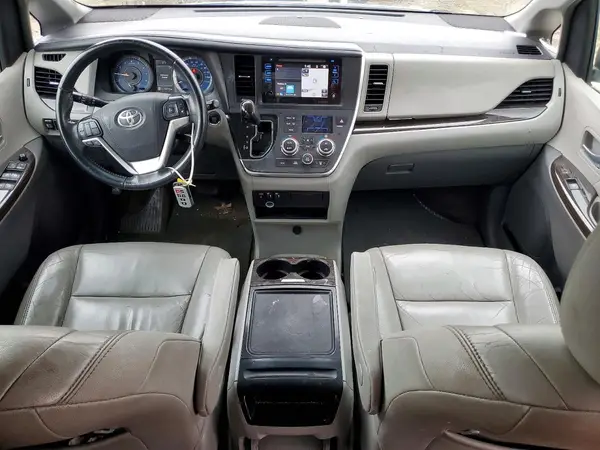 5TDYK3DCXGS744909 2016 TOYOTA SIENNA - Image 8