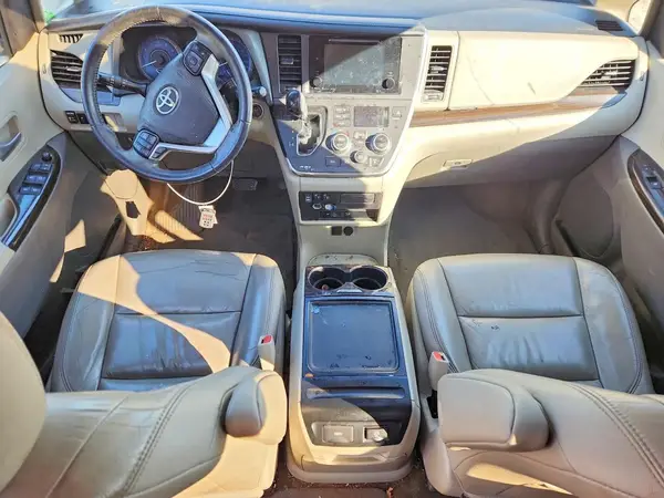 5TDYK3DCXGS750631 2016 TOYOTA SIENNA - Image 8