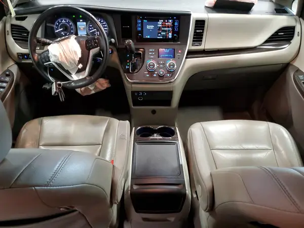 5TDYK3DCXGS751715 2016 TOYOTA SIENNA - Image 8