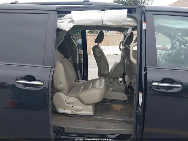 5TDYK3DCXGS752038 2016 TOYOTA SIENNA - Image 8