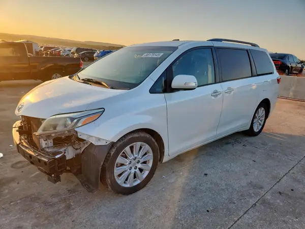 5TDYK3DCXGS752895 2016 TOYOTA SIENNA - Image 1