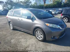 5TDYK3DCXGS754470 2016 TOYOTA SIENNA