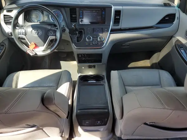 5TDYK3DCXGS758728 2016 TOYOTA SIENNA - Image 8