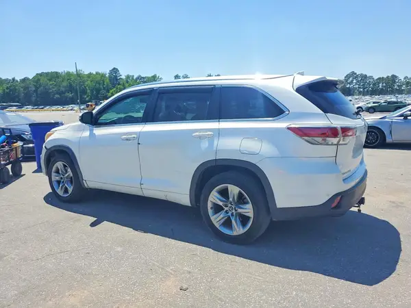 5TDYKRFH0GS132052 2016 TOYOTA HIGHLANDER - Image 2