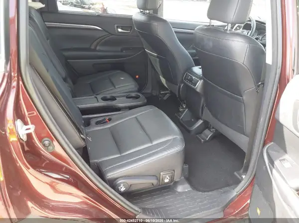 5TDYKRFH0GS138451 2016 TOYOTA HIGHLANDER - Image 8