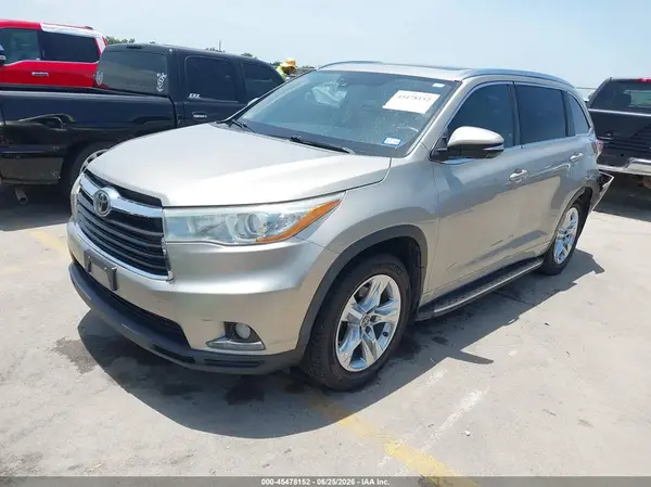 5TDYKRFH0GS144153 2016 TOYOTA HIGHLANDER - Image 2
