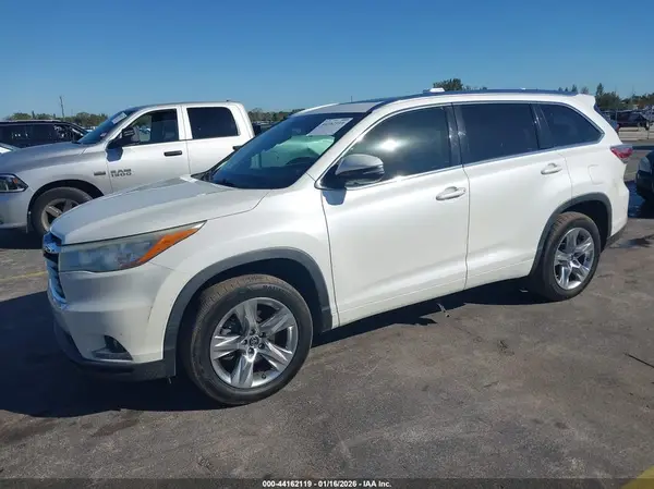 5TDYKRFH0GS157193 2016 TOYOTA HIGHLANDER - Image 2