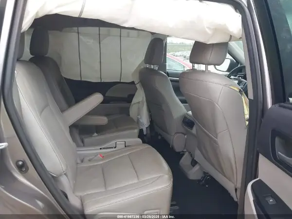 5TDYKRFH0GS172793 2016 TOYOTA HIGHLANDER - Image 8