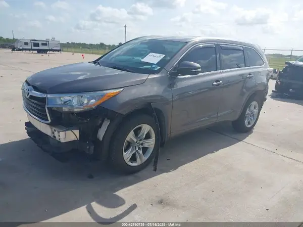 5TDYKRFH0GS184202 2016 TOYOTA HIGHLANDER - Image 2