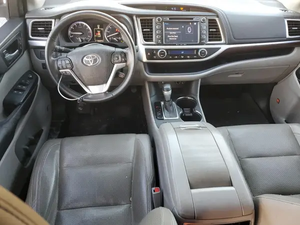 5TDYKRFH1GS144016 2016 TOYOTA HIGHLANDER - Image 8