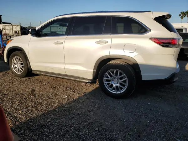 5TDYKRFH1GS154061 2016 TOYOTA HIGHLANDER - Image 2