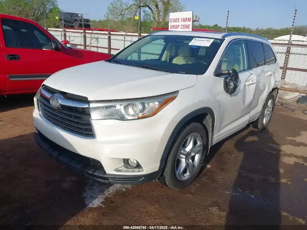 5TDYKRFH1GS169207 2016 TOYOTA HIGHLANDER - Image 2
