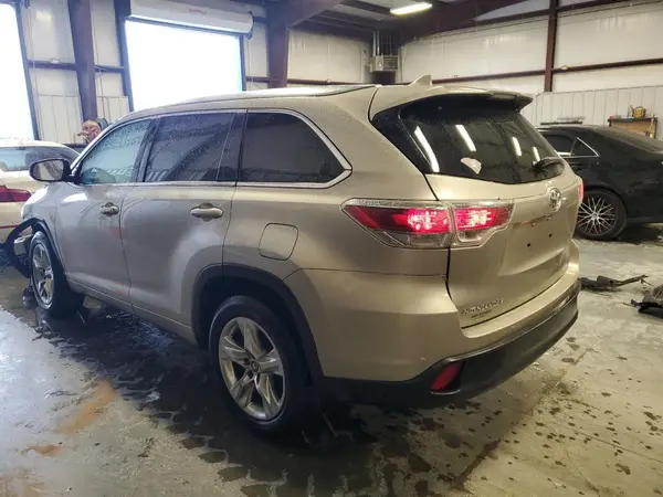 5TDYKRFH1GS170924 2016 TOYOTA HIGHLANDER - Image 2