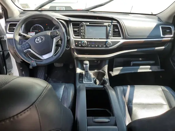 5TDYKRFH2GS124616 2016 TOYOTA HIGHLANDER - Image 8