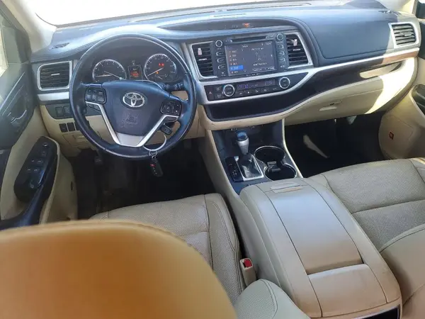5TDYKRFH2GS164842 2016 TOYOTA HIGHLANDER - Image 8