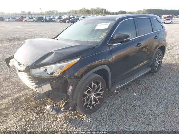 5TDYKRFH2GS173718 2016 TOYOTA HIGHLANDER - Image 2