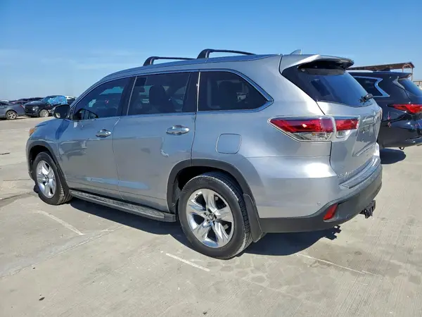 5TDYKRFH2GS182029 2016 TOYOTA HIGHLANDER - Image 2