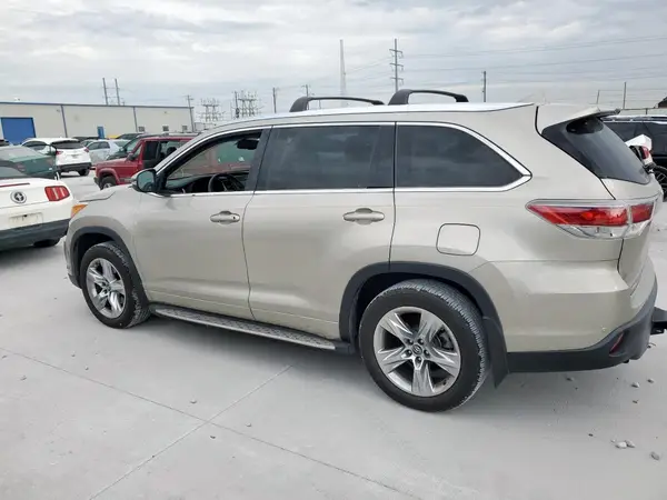 5TDYKRFH3GS154787 2016 TOYOTA HIGHLANDER - Image 2