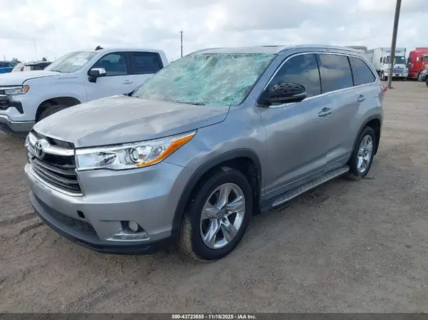5TDYKRFH3GS156815 2016 TOYOTA HIGHLANDER - Image 2
