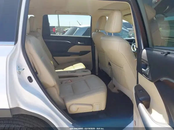 5TDYKRFH3GS172528 2016 TOYOTA HIGHLANDER - Image 8