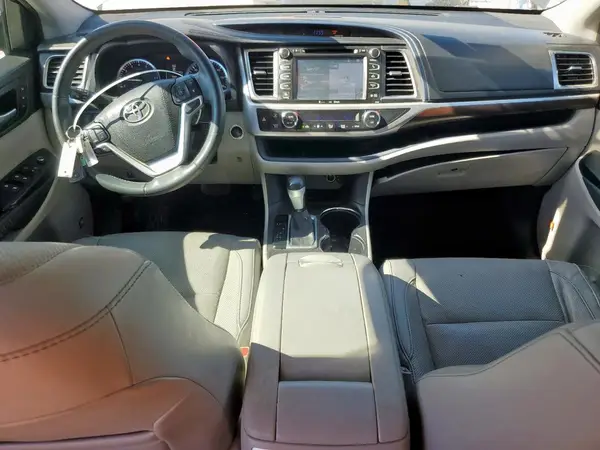 5TDYKRFH4GS127565 2016 TOYOTA HIGHLANDER - Image 8