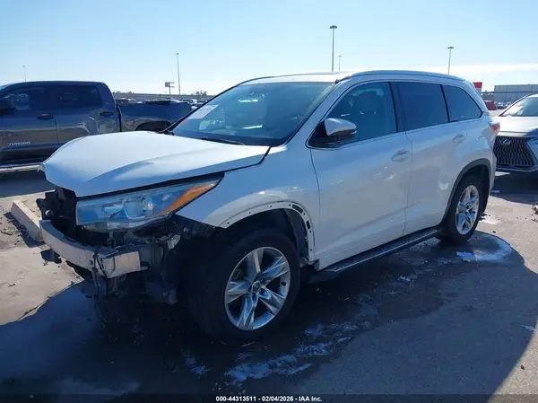 5TDYKRFH4GS140073 2016 TOYOTA HIGHLANDER - Image 2