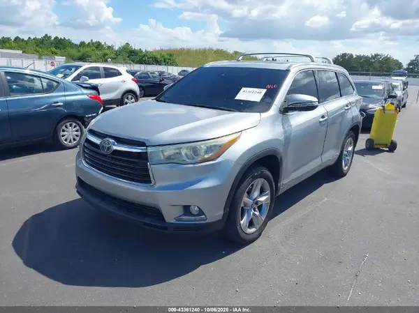5TDYKRFH4GS158153 2016 TOYOTA HIGHLANDER - Image 2