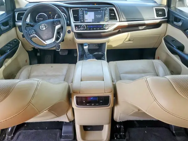 5TDYKRFH4GS168844 2016 TOYOTA HIGHLANDER - Image 8