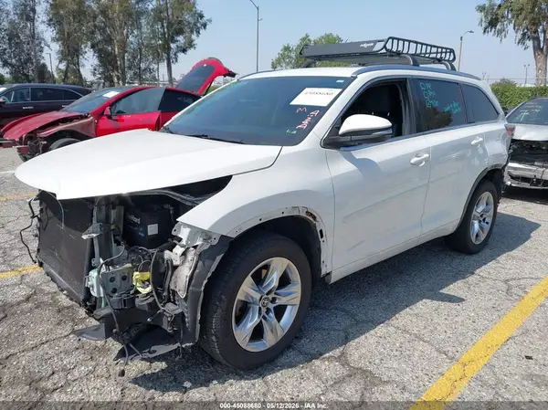 5TDYKRFH5GS124478 2016 TOYOTA HIGHLANDER - Image 2