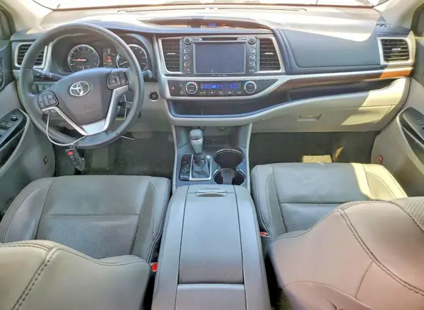 5TDYKRFH5GS129678 2016 TOYOTA HIGHLANDER - Image 8
