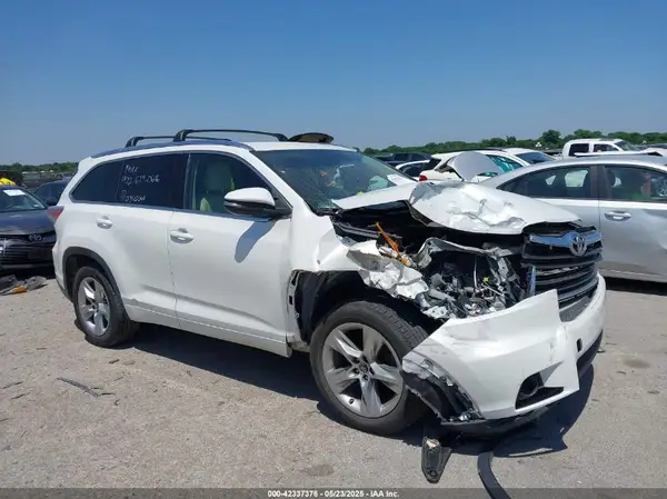 5TDYKRFH5GS145752 2016 TOYOTA HIGHLANDER - Image 1