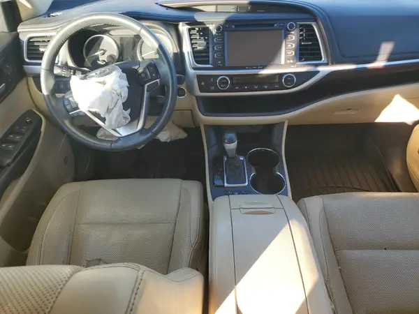 5TDYKRFH5GS168707 2016 TOYOTA HIGHLANDER - Image 8