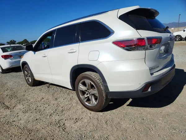 5TDYKRFH5GS179156 2016 TOYOTA HIGHLANDER - Image 2
