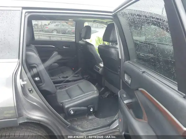 5TDYKRFH5GS183255 2016 TOYOTA HIGHLANDER - Image 8