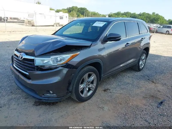 5TDYKRFH6GS140253 2016 TOYOTA HIGHLANDER - Image 2