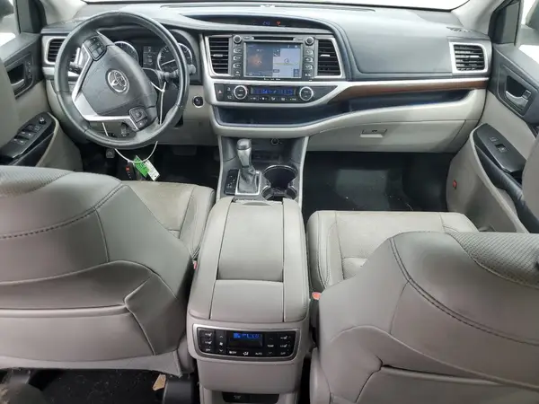5TDYKRFH6GS150829 2016 TOYOTA HIGHLANDER - Image 8