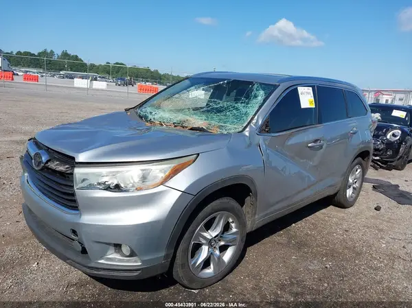 5TDYKRFH6GS158901 2016 TOYOTA HIGHLANDER - Image 2