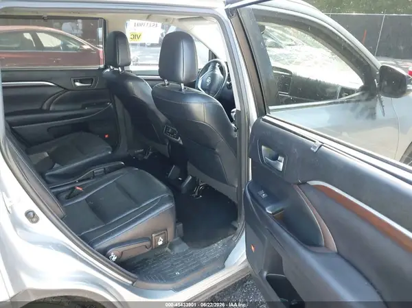 5TDYKRFH6GS158901 2016 TOYOTA HIGHLANDER - Image 8